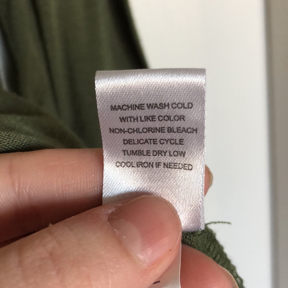 Green Long Sleeve. - Picture 5 of 6